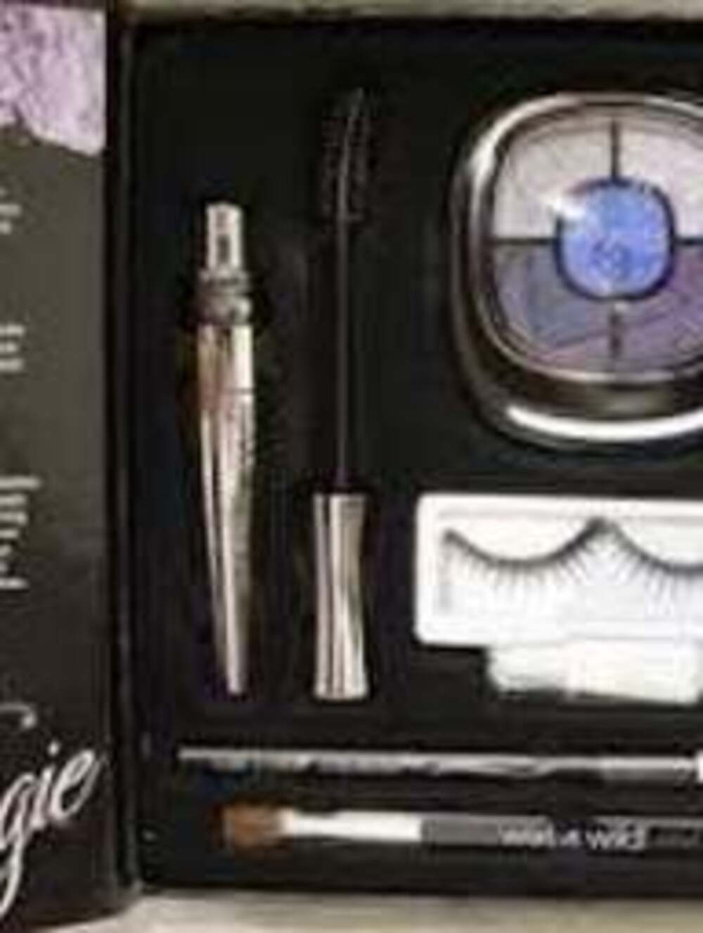 Wet N Wild Fergie the Vicious Dutchess Eye Shadow, Eyeliner Mascara Lashes Kit